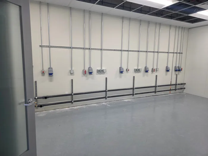 Laboratory — Electrical distribution